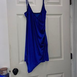 Velvet blue cocktail dress